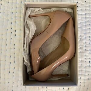 Manolo Blahnik Nude Patent Leather CC Pumps 105mm 39.5 / 9.5